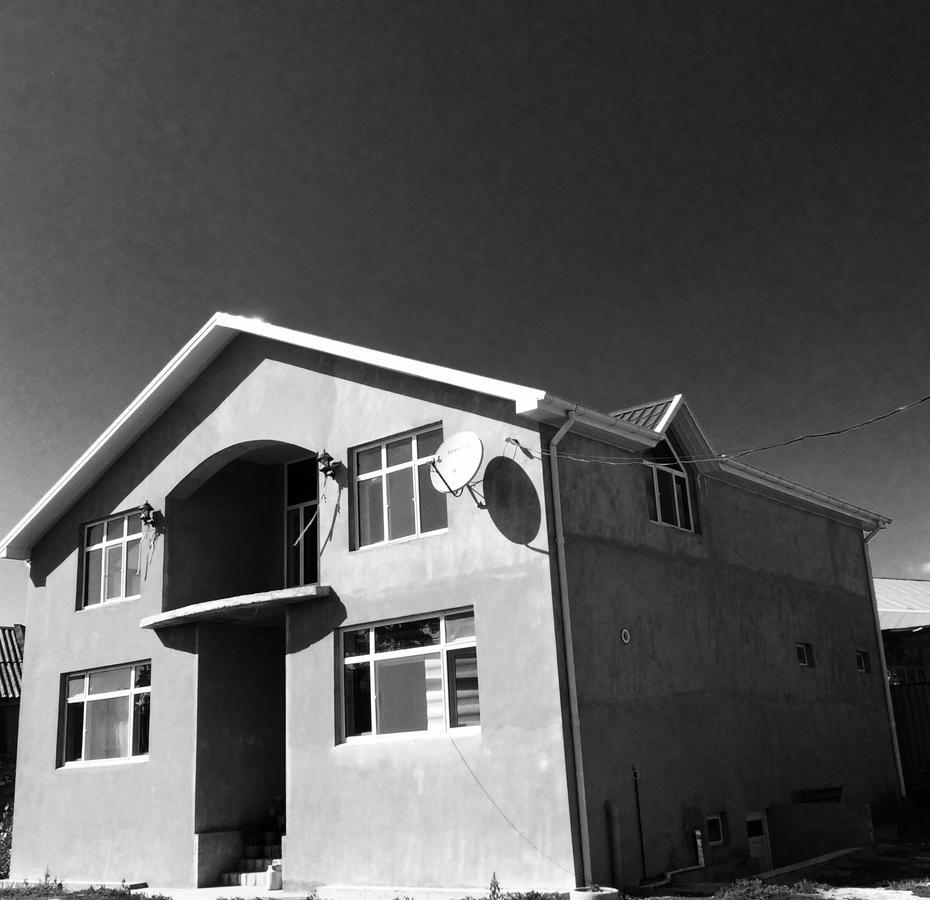Bed and Breakfast House On Ashiq Cuma Street 8 à Şǝki Extérieur photo