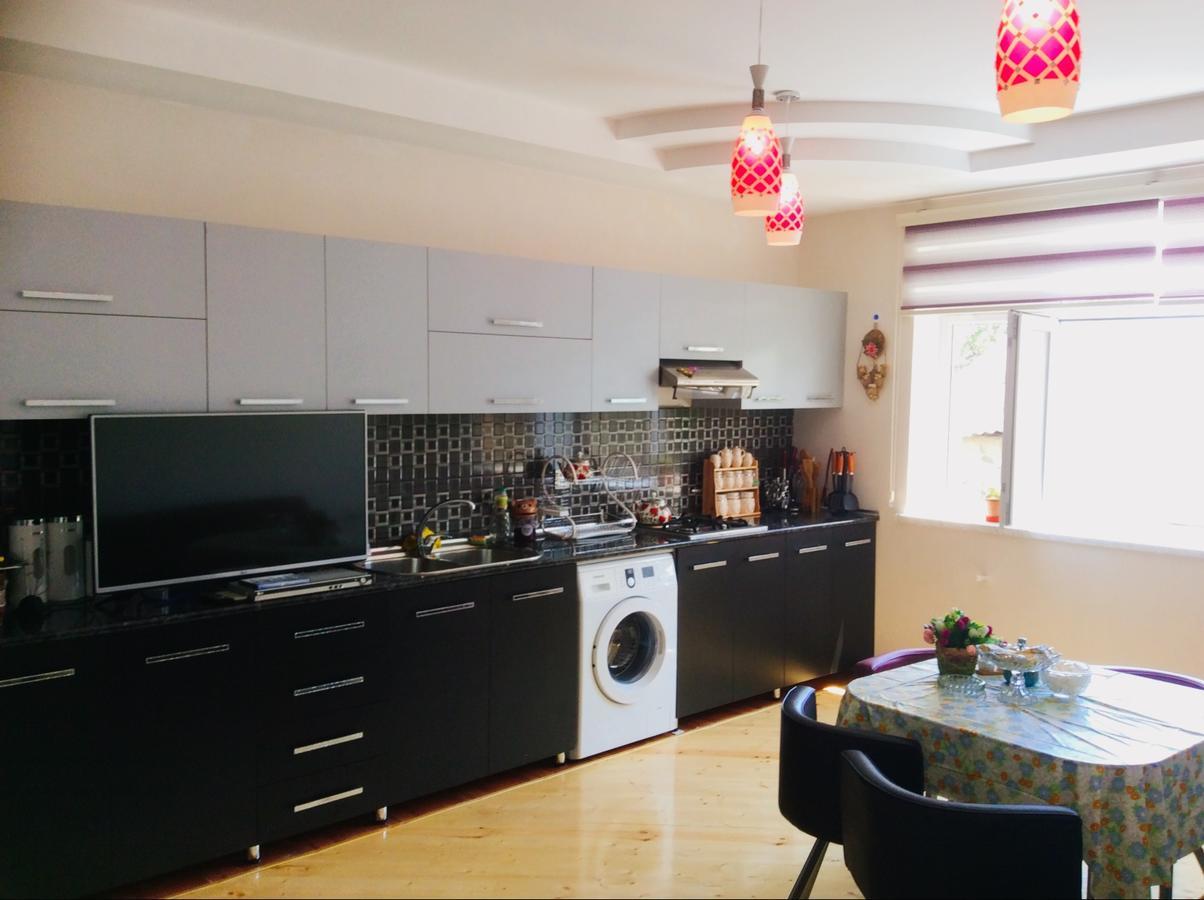 Bed and Breakfast House On Ashiq Cuma Street 8 à Şǝki Extérieur photo